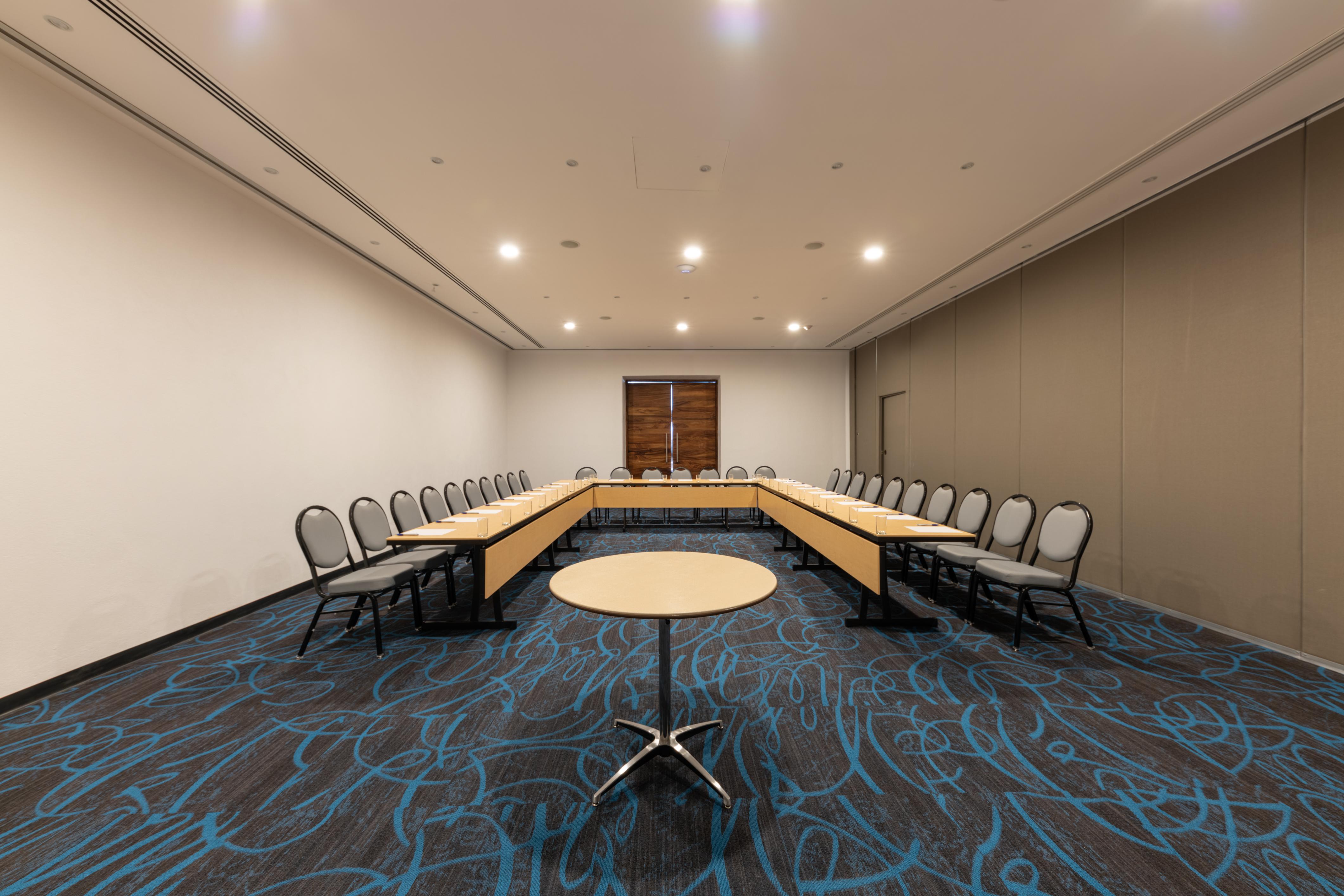 Grand Park Royal Puerto Vallarta Exterior foto Meeting room