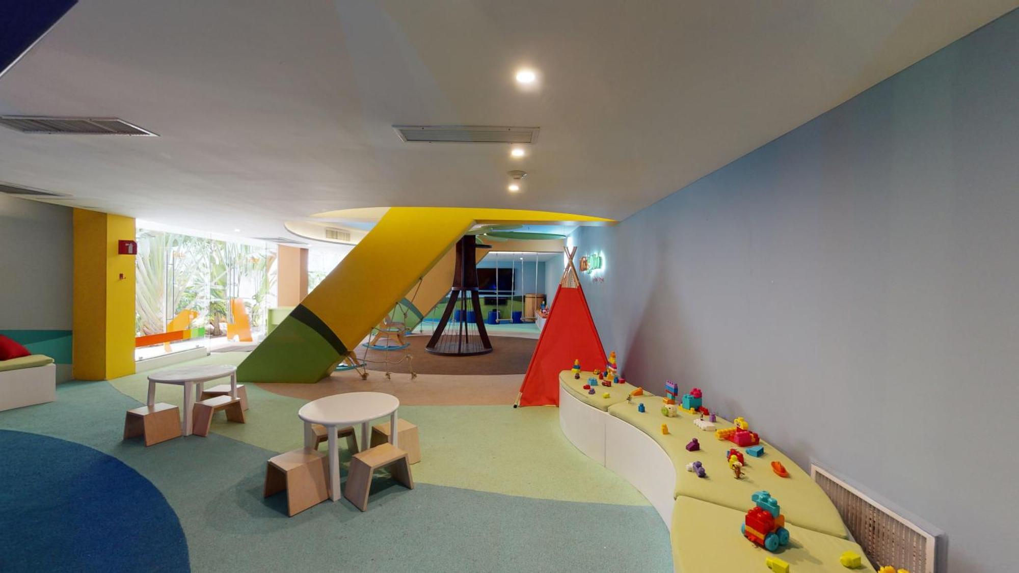 Grand Park Royal Puerto Vallarta Exterior foto The Children's Hospital of Philadelphia